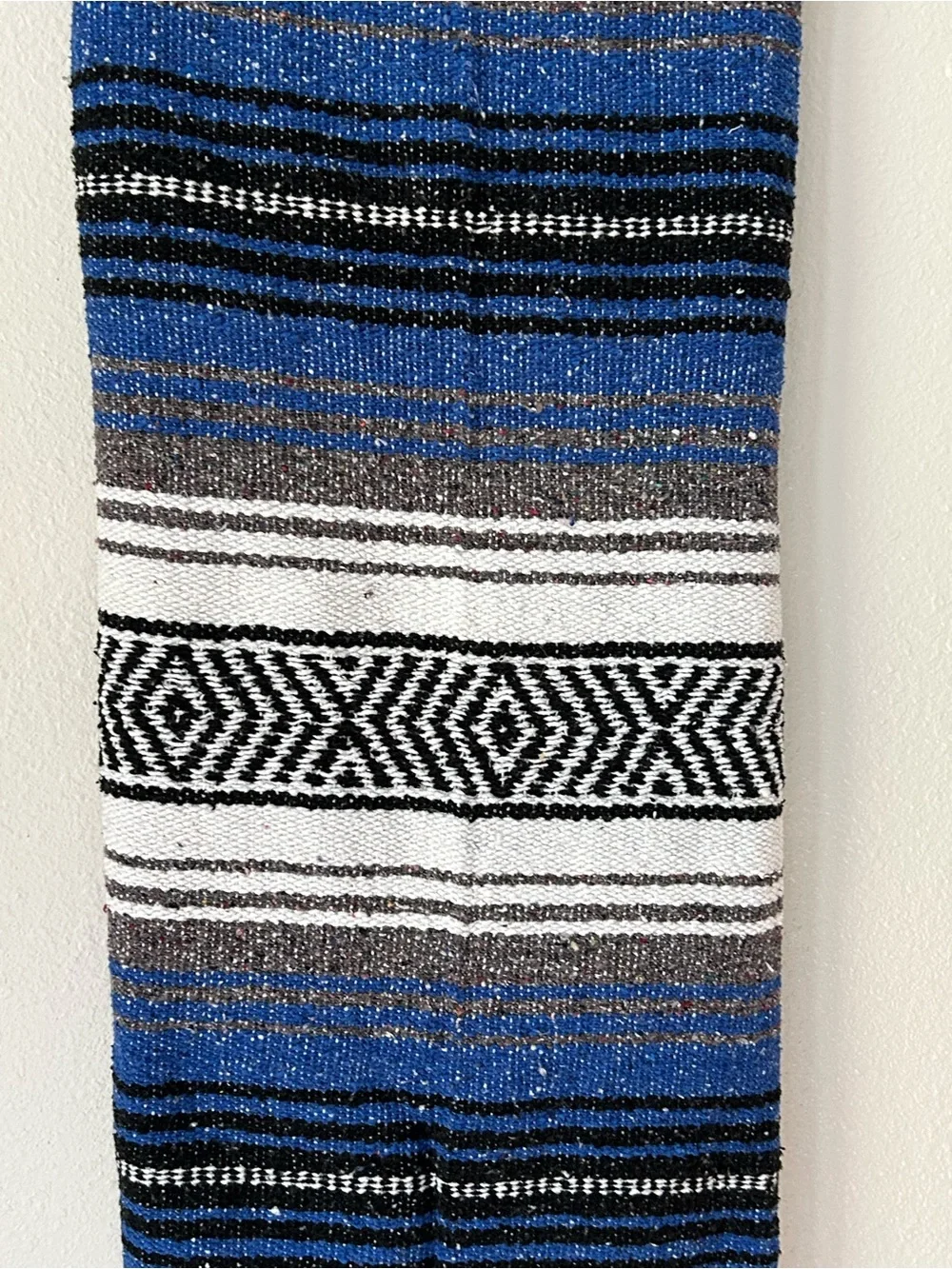 Yoga-Picnics-Beach-Camping Large Multi-Purpose La Montana Falsa Throw Blanket